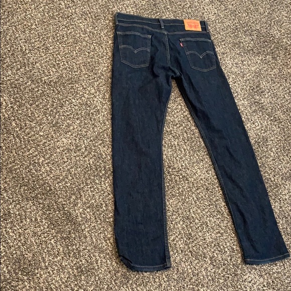 Levi’s - Picture 3 of 5